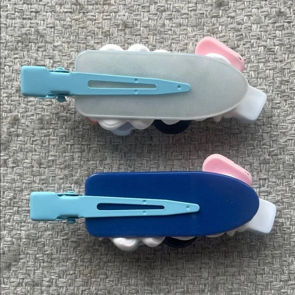 Hair Clips - Picture 2 of 5